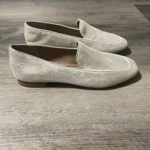 Donald Pliner slip on loafers shoes